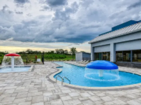 โรงแรม ฮอลิเดย์ อินน์ เอ็กซ์เพรส พีเจียน ฟอร์จ/เนียร์ ดอลลีวูด บาย IHG โรงแรมในพีเจียนฟอร์จ