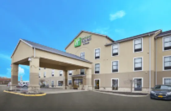 Holiday Inn Express & Suites CIRCLEVILLE by IHG