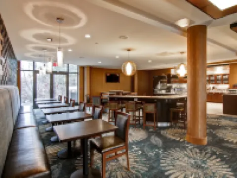 ホームウッド スイーツ バイ ヒルトン ガイトハースバーグ / ワシントン DC ノース ゲイサーズバーグのホテル