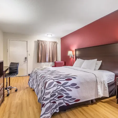 Red Roof Inn Scottsburg