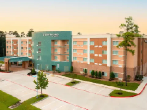 Courtyard Houston City Place Hotels in Spring