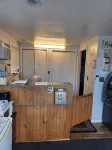 12 Ashworth Ave Suites