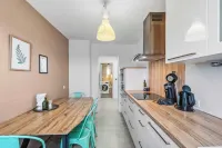 City Apartment | View & WIFI