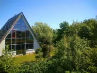 Finnhaus 200m from the Baltic Sea Coast, Sea View to Hiddensee + Moen, Free Wlan - Wifi
