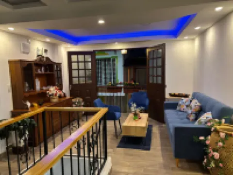 HC Helena - Homestays