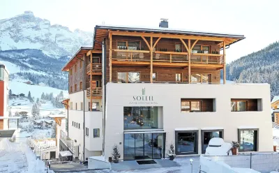 Hotel Ciasa Soleil Hoteles cerca de Scuola Sci & Snowboard La Villa