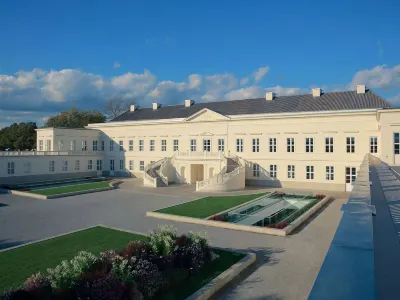 Mercure Hotel am Entenfang Hannover Hotels near Evangelische Kirche in Deutschland (EKD)