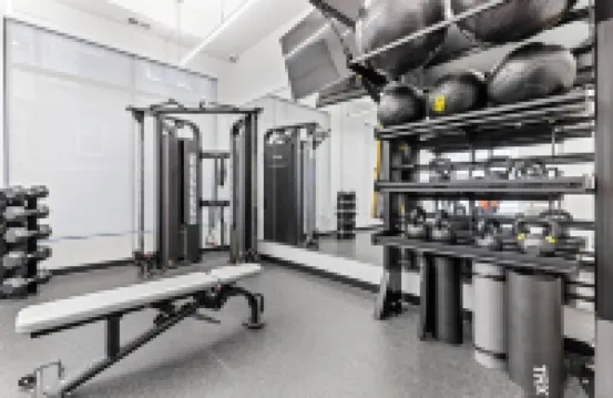 Sleek & Urban 1 Bed 1 Bath with Gym, Wi-fi & Patio