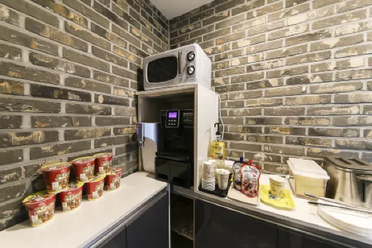 Suncheon Hotel Yeogieutte