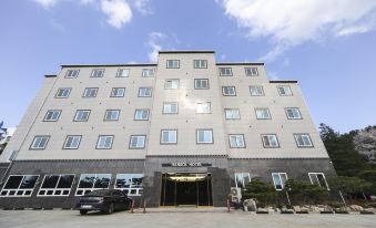 Gyeongju Bomun Hansol