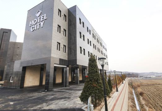 시티 호텔