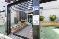 Cheongju Bungmunro Time โรงแรมในช็องจู