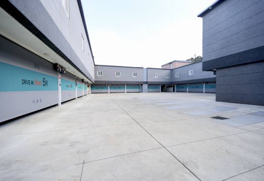 오월 대표 이미지