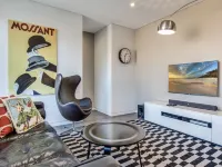 Professional living minutes from the city Hotels in Cremorne