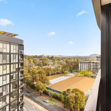 Phillip 2-Bed: Chic Interiors, Amazing Amenities