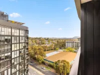 Phillip 2-Bed: Chic Interiors, Amazing Amenities
