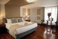 Hotel Fundador by Robles