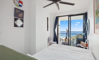 Bright Tamarama 2-bed With Balcony Water View