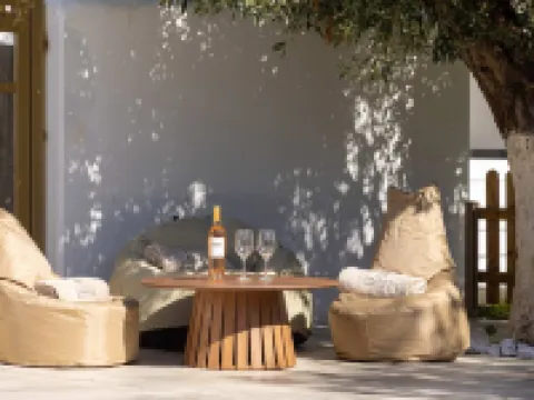 Eneos Boutique Residence - Koroni Garden Gem Hotels in Koroni