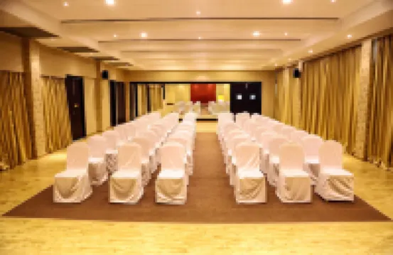 Blue Ocean The Fern Resort & Spa Ganpatipule, Series by Marriott