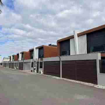 Luxury Private Heated Pool Villa C-Two Hotel Exterior