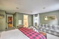 Charming Wilmington Cabin, 8 Mi to Mt Snow! - Wifi