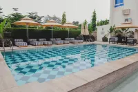 Bon Hotel Imperial - Rooftop Pools