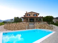 Elegant Country Villa in Cagli - Pools