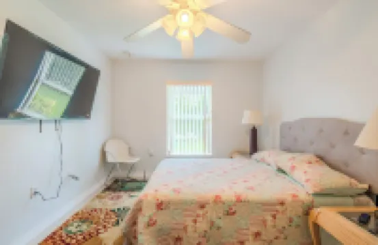 Flint and Kingscrest, LLC - Private Rooms in Shared Home