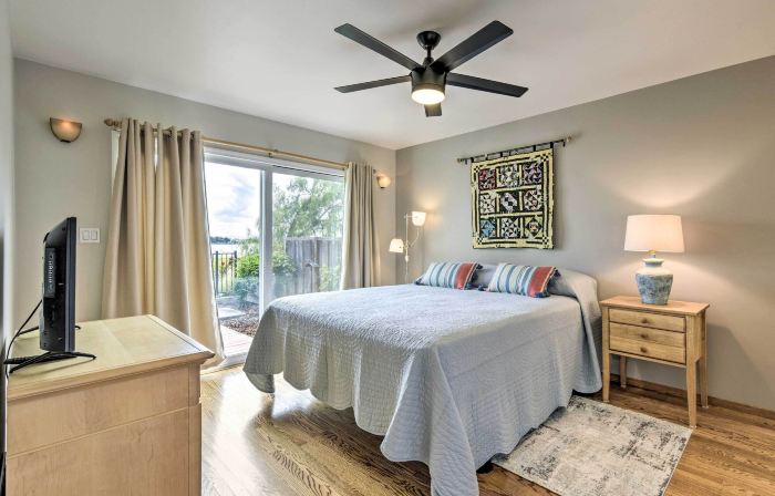Ideally Located San Francisco Bay Home w/ Sunroom!