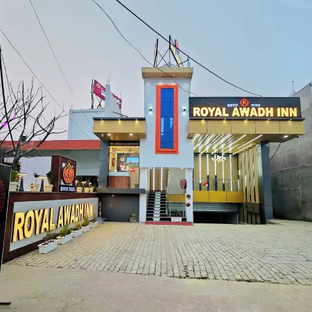Royal Awadh Inn