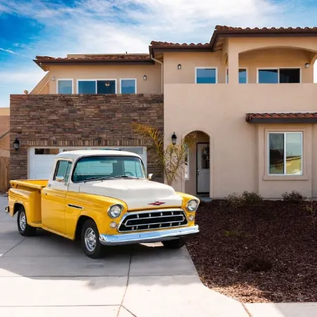 Modern 4Br / 4BA Beach Home • 360 View Rooftop Firepit • All King Beds - Garage
