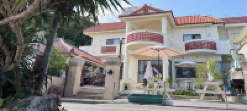 ビーチサイドペンションみーばる 南城のホテル