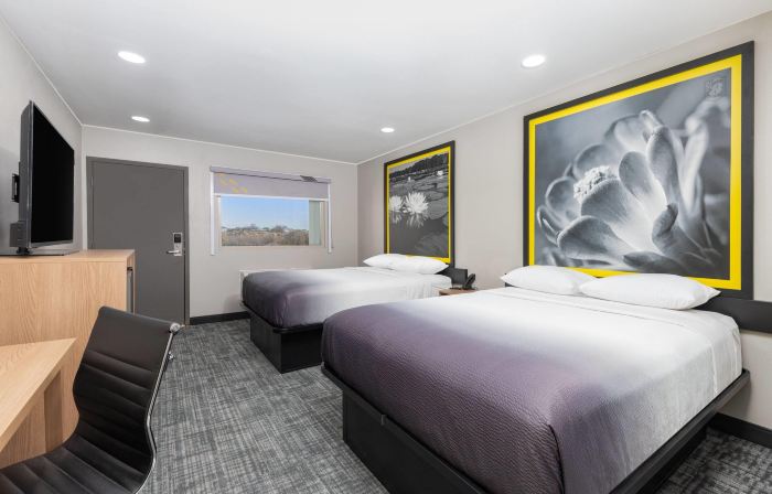 Super 8 by Wyndham Lubbock Airport