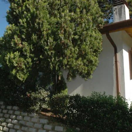 Spacious Villa with Garden and Garage