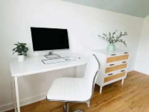 Cozy Cottage with Fire Pit Hoteles en Fairfield