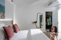 Made by the Sea Villas 8 Bdrm