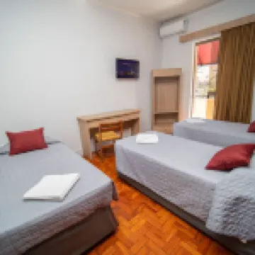 Euro Suite Poços de Caldas by Nacional Inn Hotels near Train Station