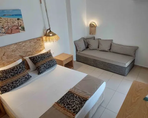 Selinopetra Rooms Hotels in Elafonisos