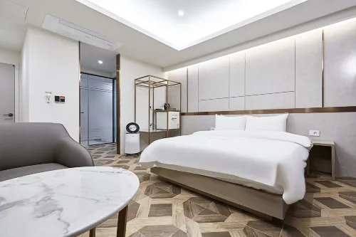 Gwangmyeong Hotel Levento