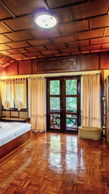 ห้องพักพื้นฐานเตียงใหญ่หรือเตียงแฝด