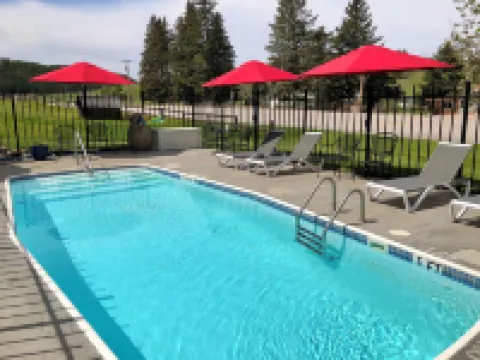 Mountain View Lodge & Cabins