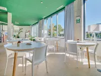Home and CoLiving Pamplona Hotels near El Sadar Stadium