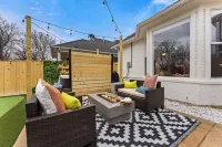 HotTub + GameRoom + Arcade + MiniGolf - Near Downtown!