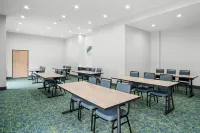 Spark By Hilton Garland Dallas East