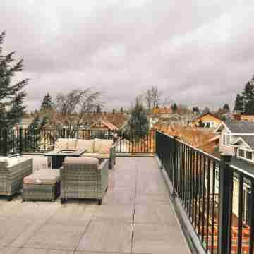 Rooftop Lake Union & Skyline Views -- New Eco Home in Wallingford Others