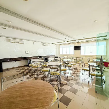 Canadá Hotel