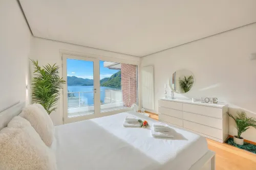 Honeymoon with Panoramic Lake-View - Happy Rentals - Condos