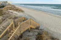 Walk to Private Beach Access, Elevator, 4Br/4ba - Beach