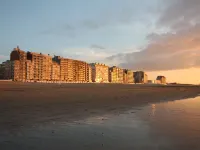 Panoramic Sea View | Balcony | Waterfront | Pedestrian Promenade | Westende | 2p Hotels in Westende